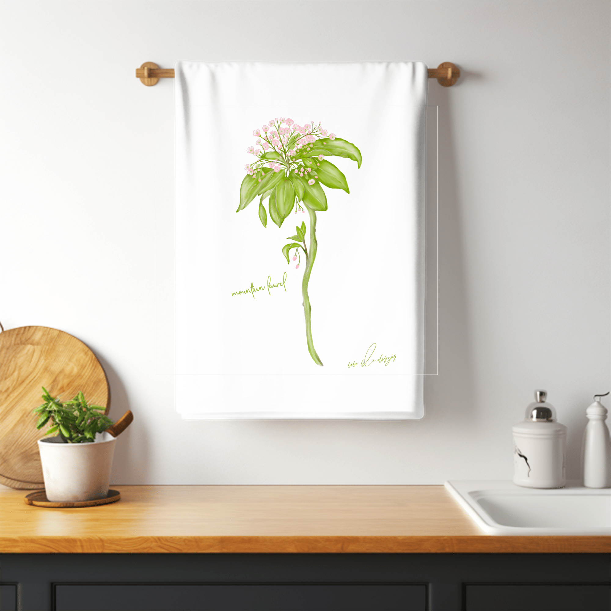 MOUNTAIN LAUREL TOWEL BAR