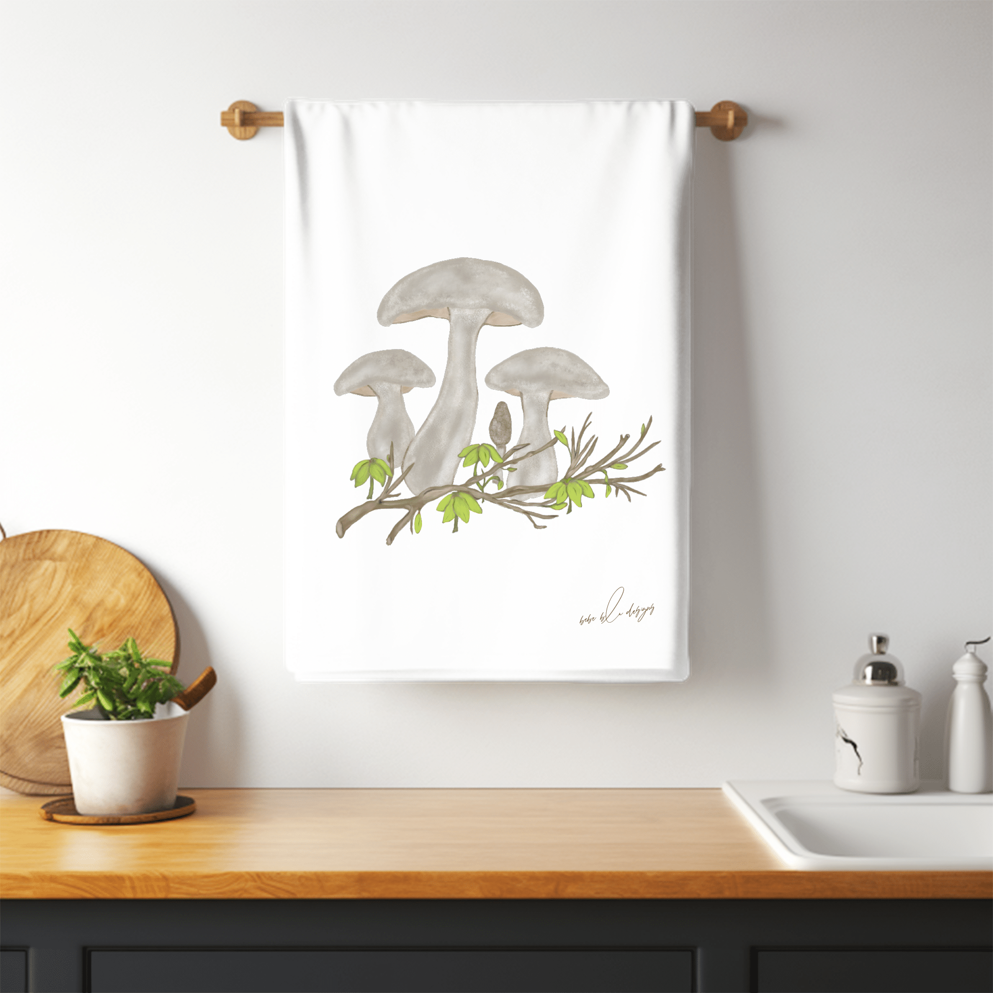 MUSHROOMS TOWEL BAR
