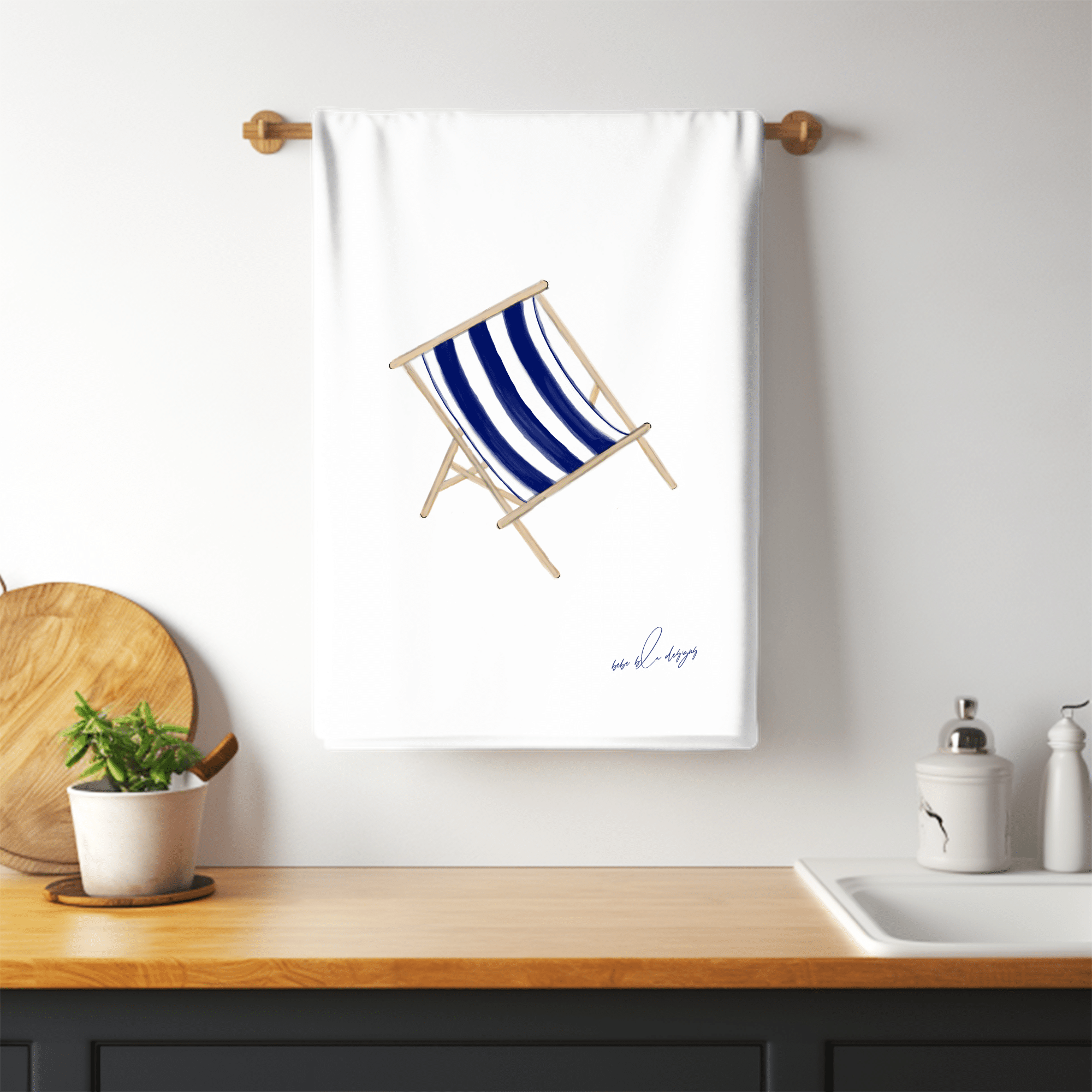 deck chair towel bar
