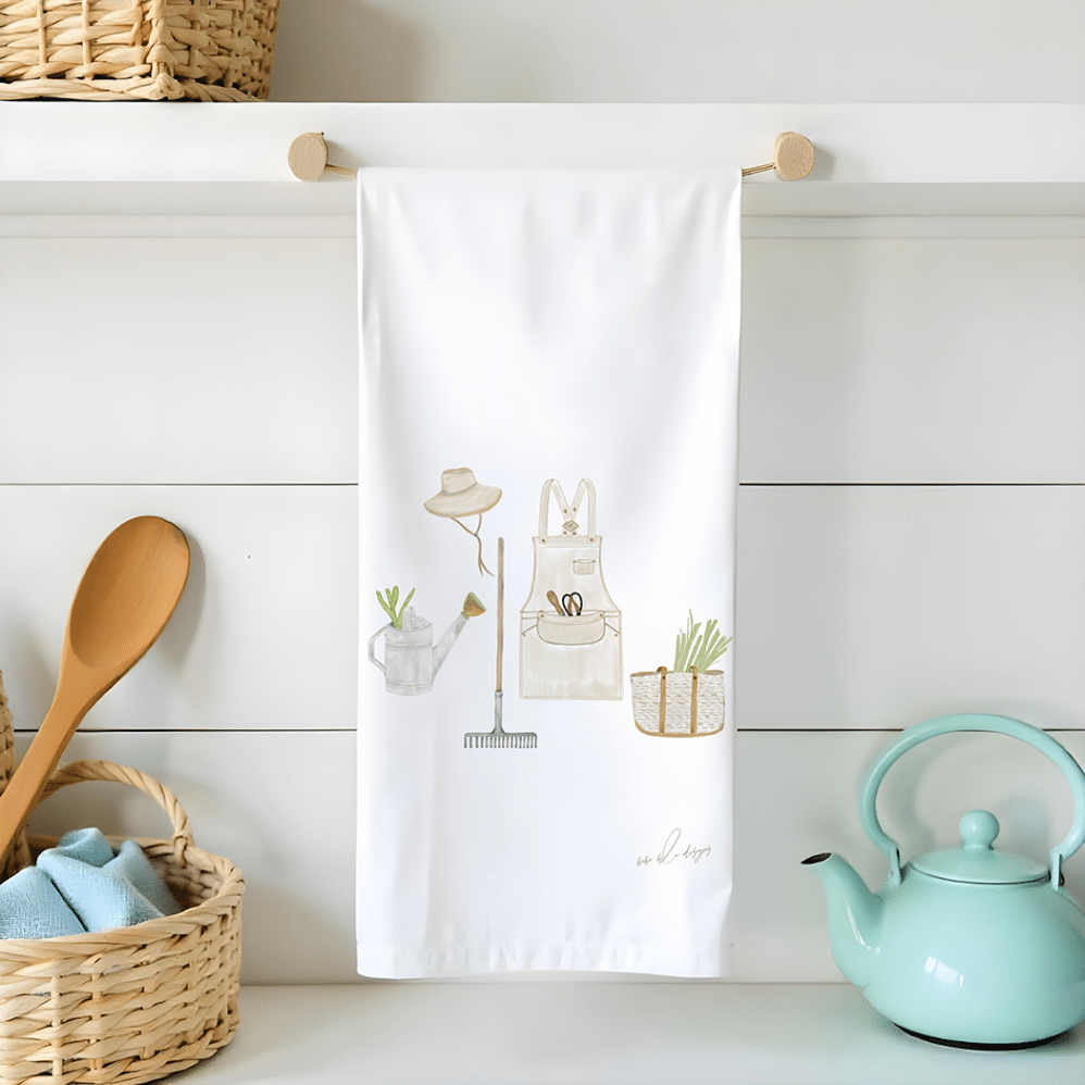 garden delight flour sack tea towel...with many garden essentials